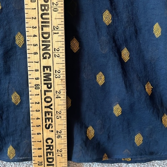 Ann Taylor Sheer Navy Blouse with Gold Embroidered Detail Size Medium - Picture 7 of 8